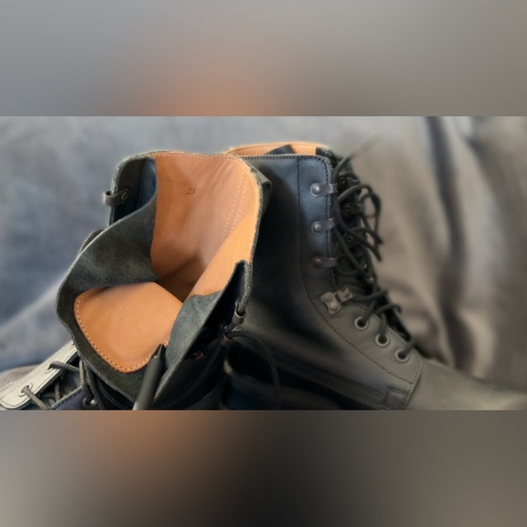 Genuine Leather British Army Boots - Picture 10 of 13